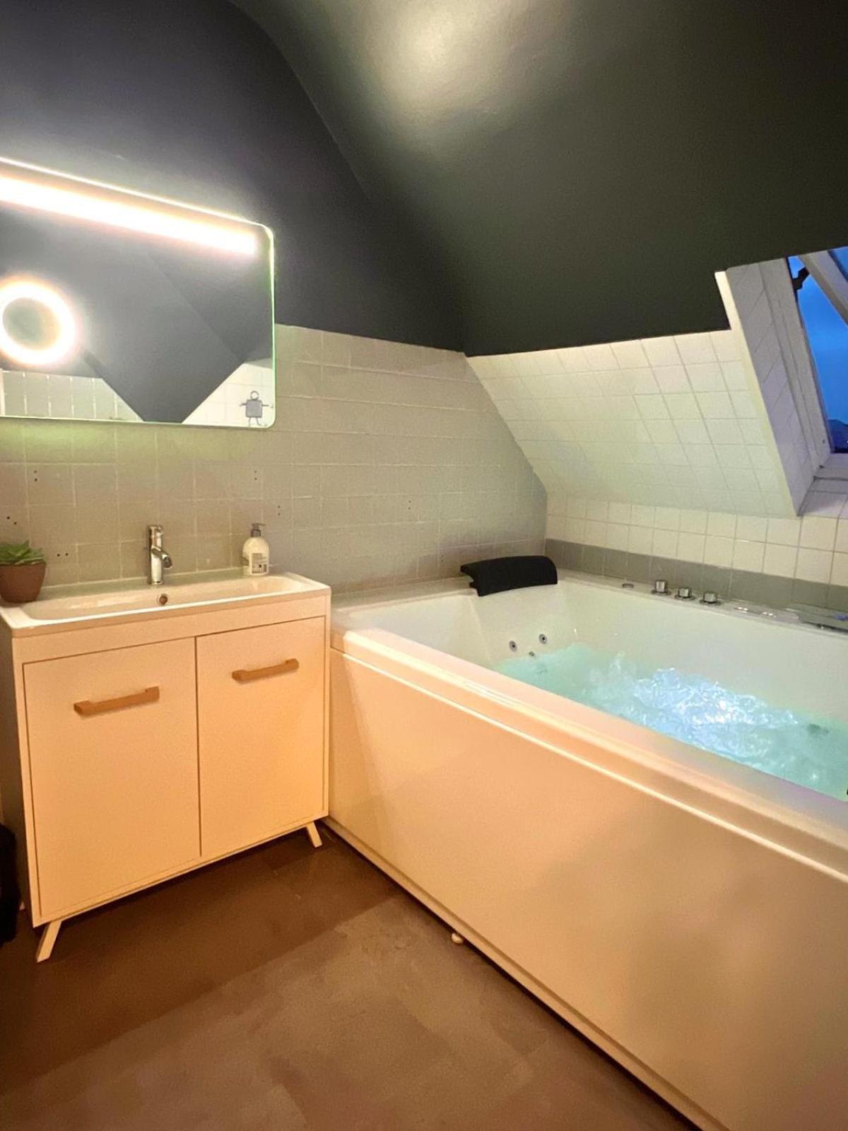 Balneo, Lumineux, Confort Colmar Ngoại thất bức ảnh
